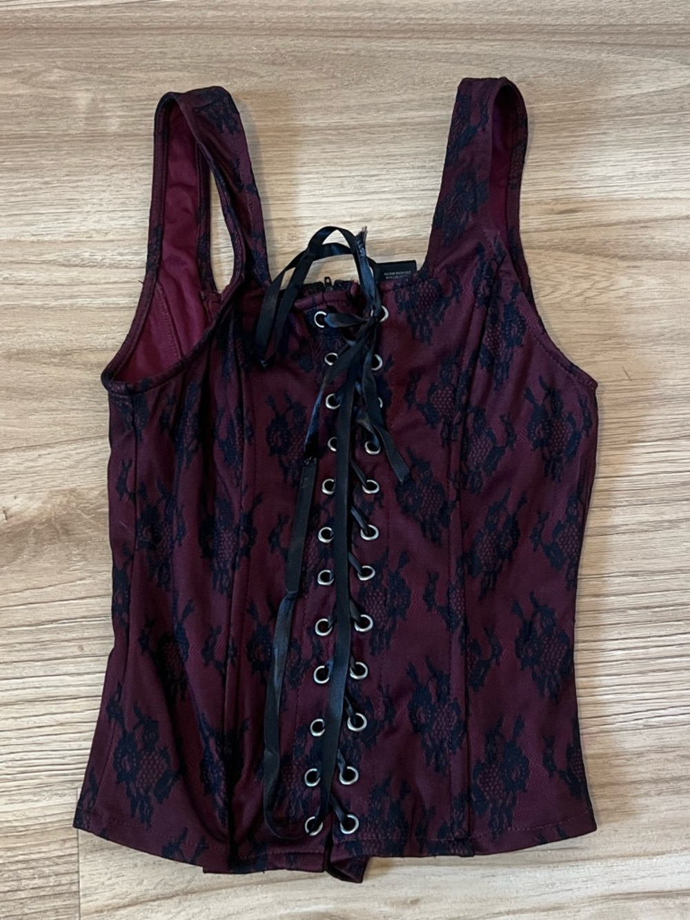 Social Collision Sleeveless Lace-Up Corset in Burgundy and Black